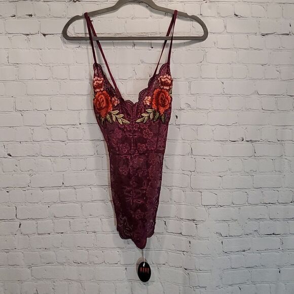 Avidlove purple lace bodysuit NWT - Picture 1 of 9